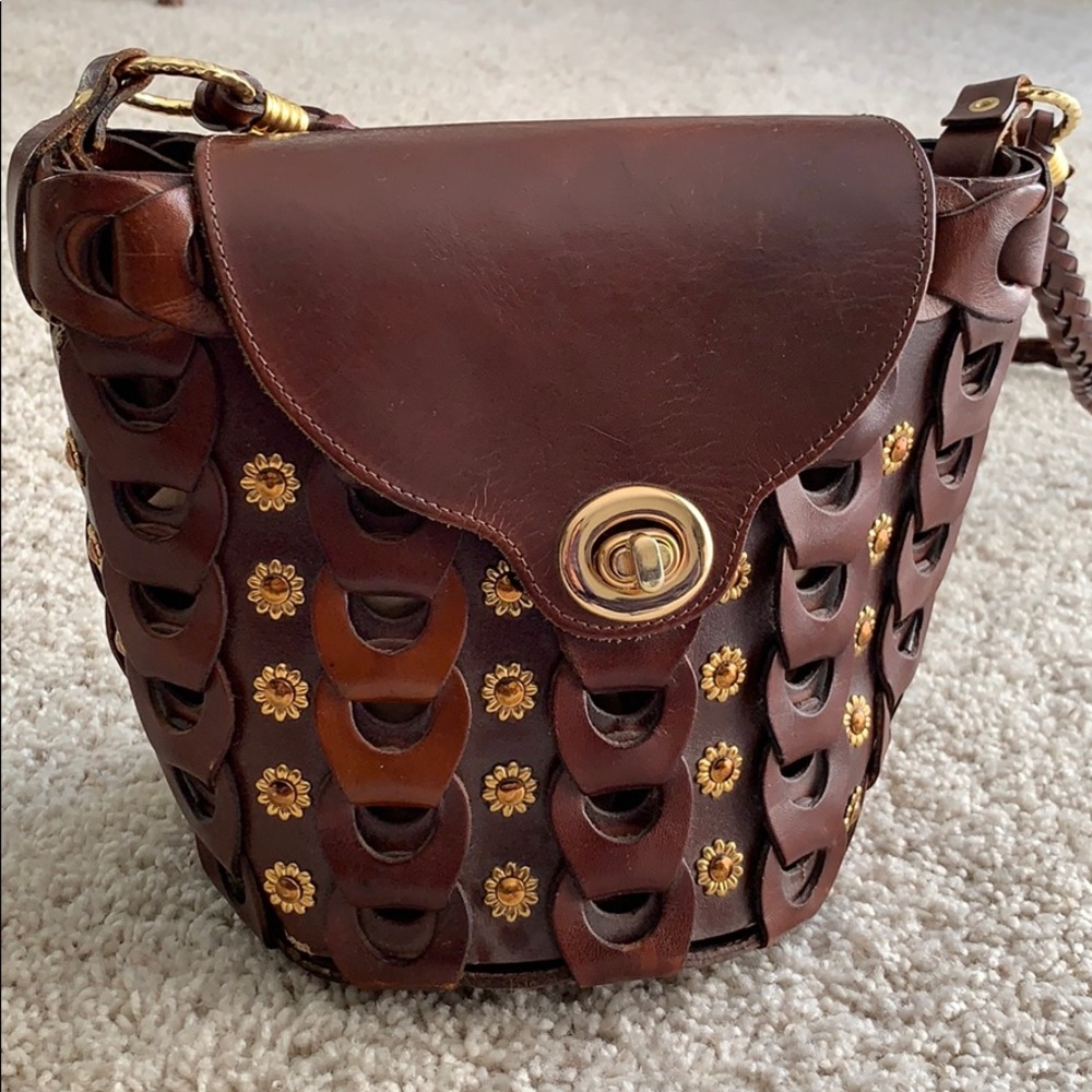 🌼 Daisy Leather Bag 🌼